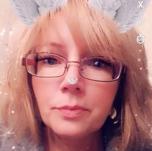 Meet your Posher, Kellie